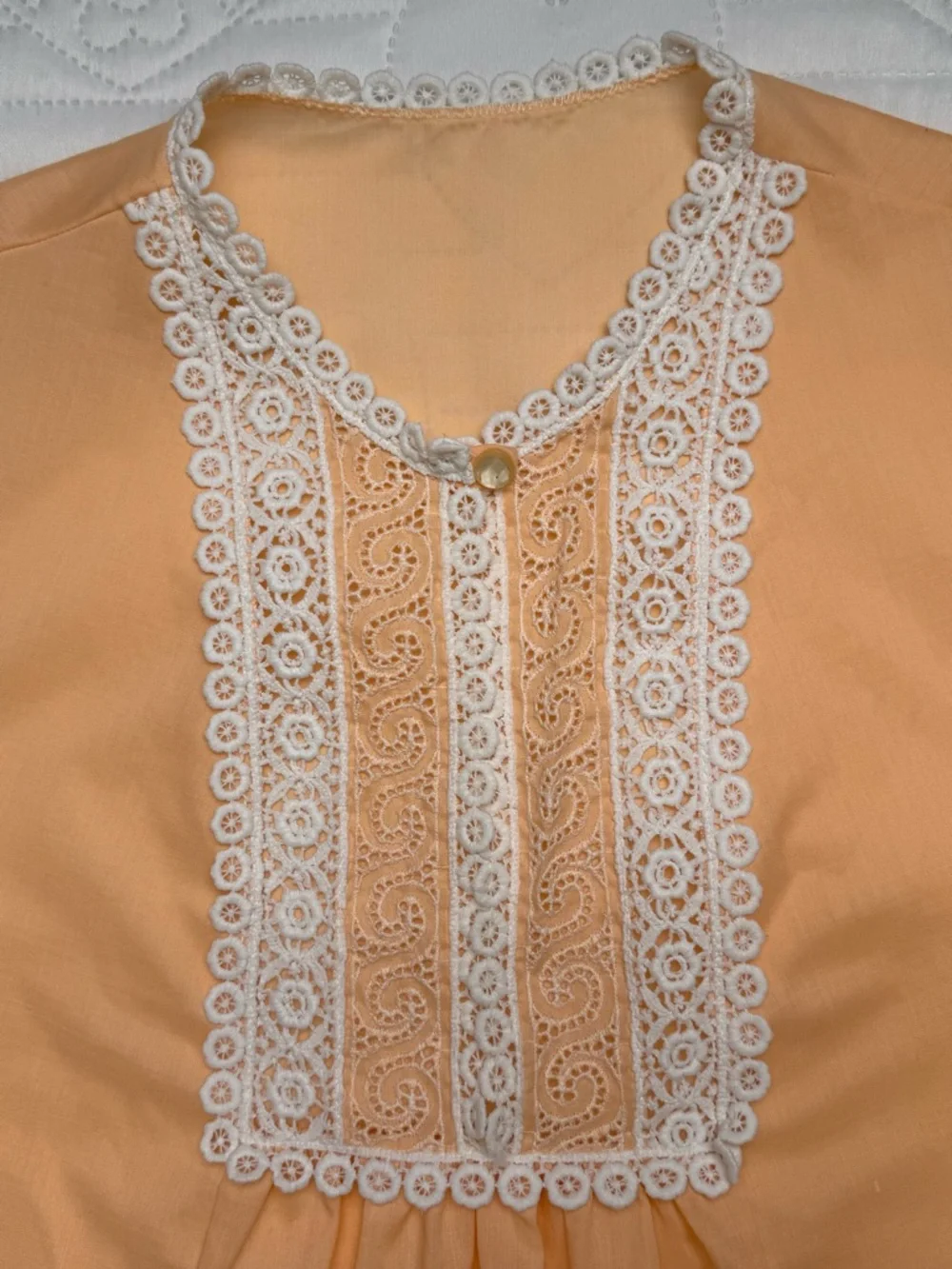 Sears Nightgown Vintage Peach Perma-Prest Eyelet Lace Nightie Medium 36 - Picture 7 of 9
